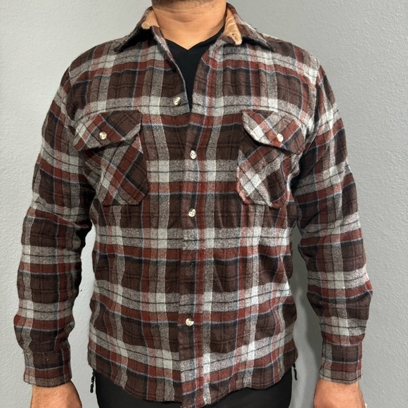 River Trade Men 100% Wool Blend ButtonDown Long Sleeves Plaid Flannel Shirt Sz L - Picture 6 of 17